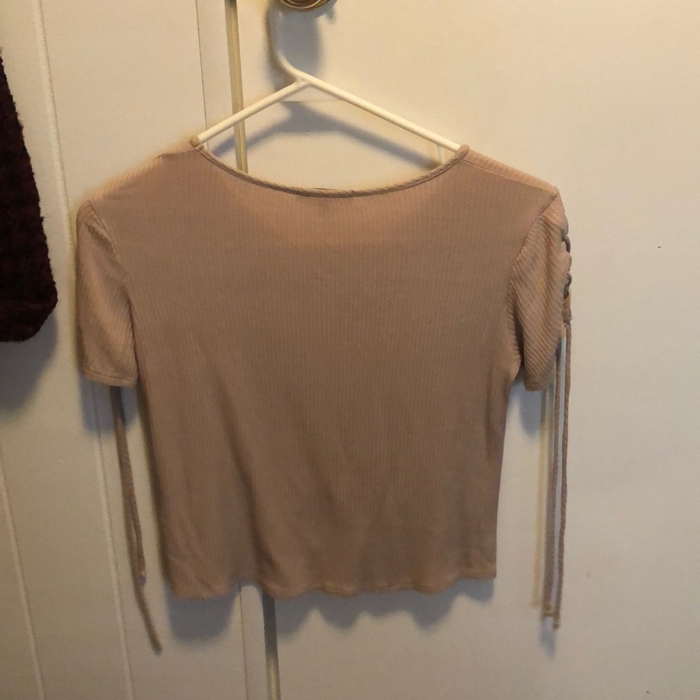 Top - Picture 2 of 2